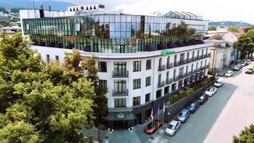Holiday Inn Telavi, an IHG Hotel - Housity