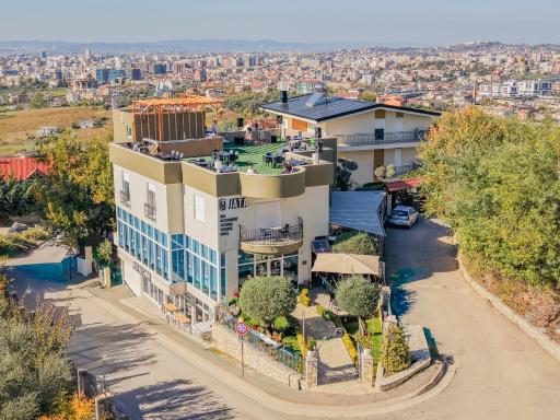 Jata Crown Hotel - Housity