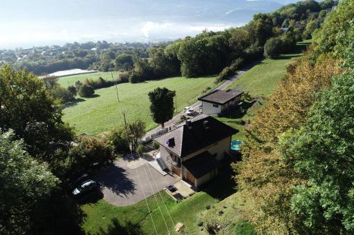 Petit logement cosy dans maison au calme - Housity