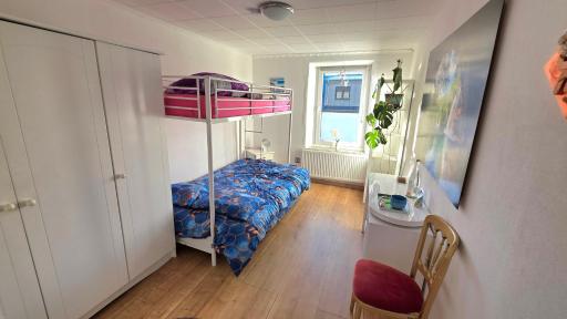 Relax, Cozy and Welcoming Room Near train station - Housity