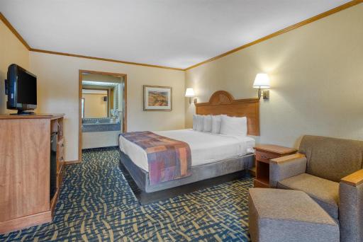 SureStay by Best Western Kansas City Country Inn North - Hizvo