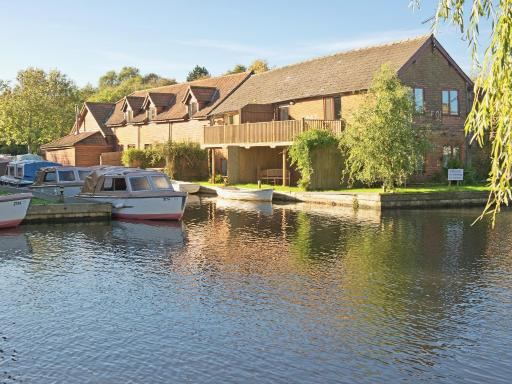 Coot Cottage - Housity