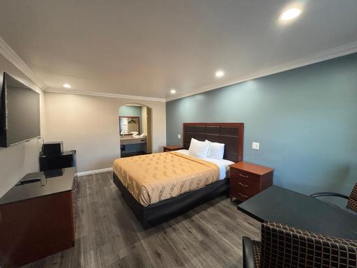 Economy Inn - Burbank Airport - Housity