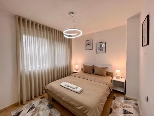 Central DELUXE Apartment - Hizvo