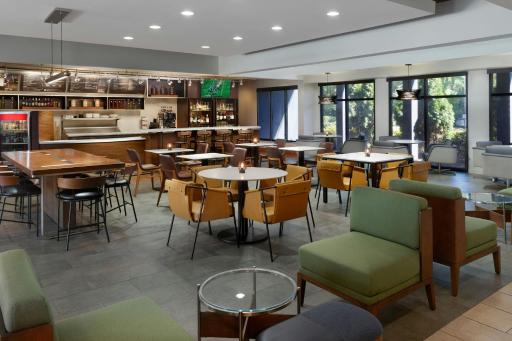 Courtyard by Marriott Perimeter Center - Housity