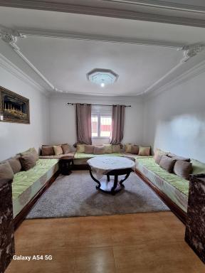 Huge Cozy Apartment - Housity