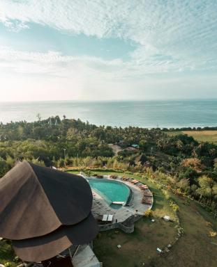 Ketanu Bamboo Lodge Sumba - Housity