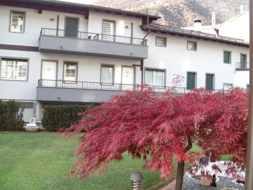 APPARTAMENTO ACERO - 2 min walk to Bernina Express - 150metri - Housity