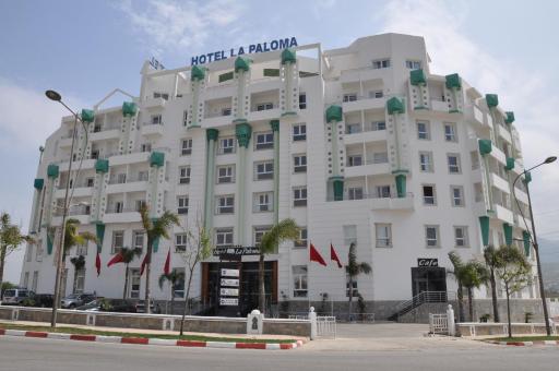 Hotel LA PALOMA - Housity