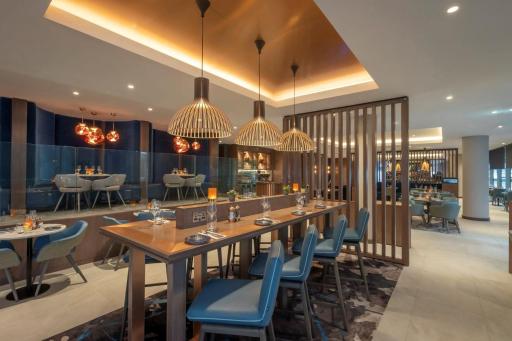 Clayton Hotel Cardiff Lane - Housity
