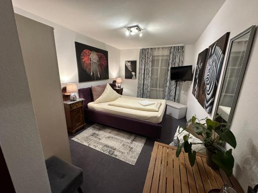 Hotel Goldene Rose - Housity