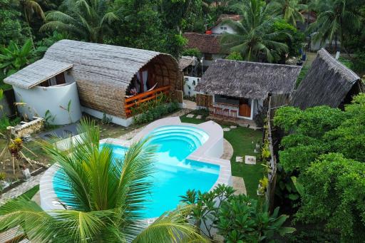 Lagoona Beach Bungalows - Eco Bungalows Batukaras - Housity