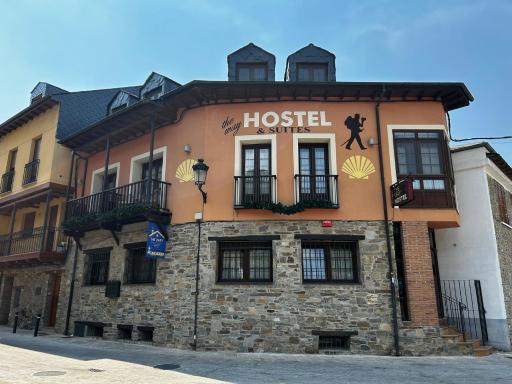 The Way Hotel Molinaseca - Housity