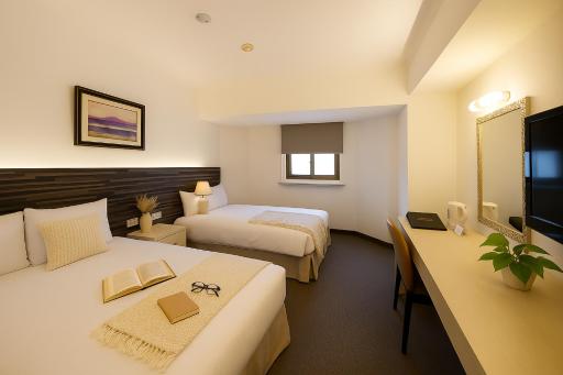 Ful Won Hotel - Housity