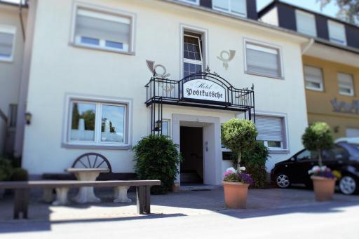 Hotel Postkutsche - Housity