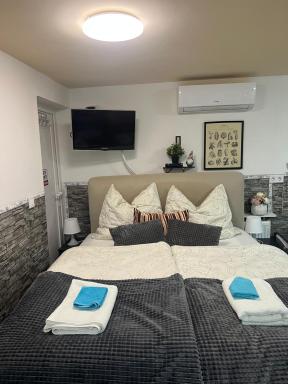 Green Lake Airport Apartments - Housity