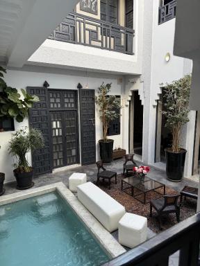 Riad Heva - Housity