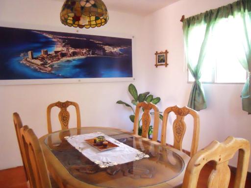 Los Caracoles Bed & Breakfast - Housity