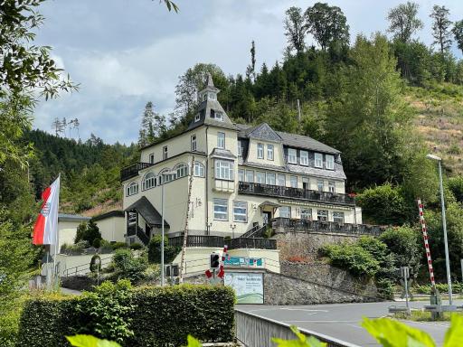 Flair-Hotel Waldfrieden - Housity