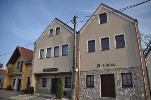 U Ječmínka - Housity