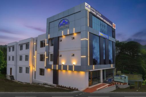 FabHotel Abirami Grand Inn - Housity