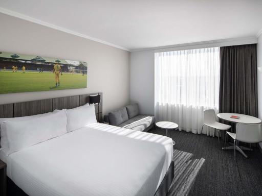 Mercure Sydney Bankstown - Housity