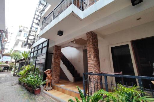 Taj Guesthouse Boracay - Housity