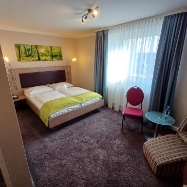 TRIP INN PostHotel Düren - Housity