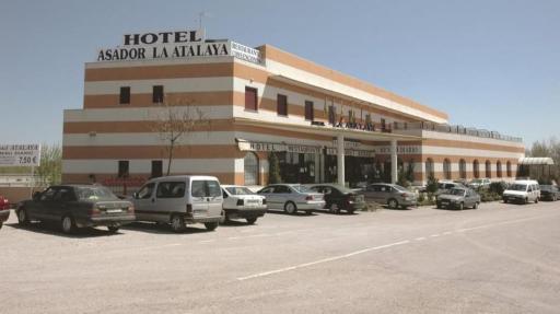 Hotel El Atalaya - Housity