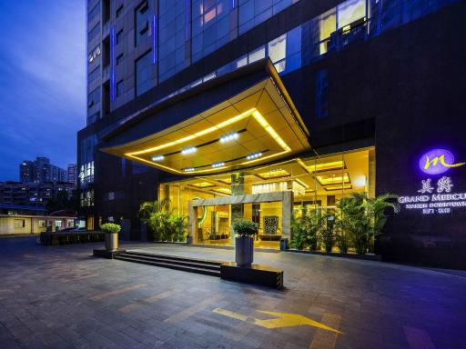 Grand Mercure Xiamen Downtown-Free Welcome Fruit & Metro Station - Housity