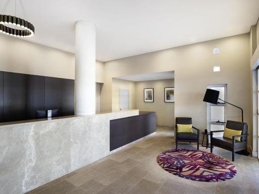 Paradise Centre Apartments - Housity