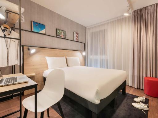 ibis Acheres St Germain en Laye - Housity