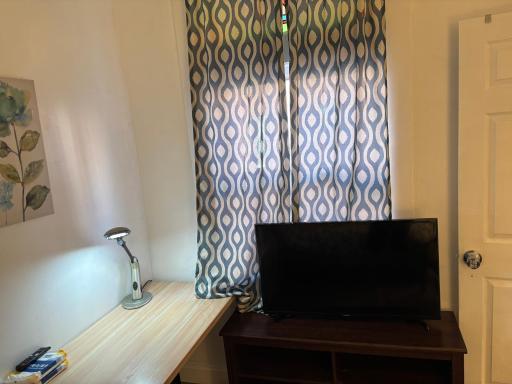 EN SUITE NEXT TO FELLS POINT - Housity