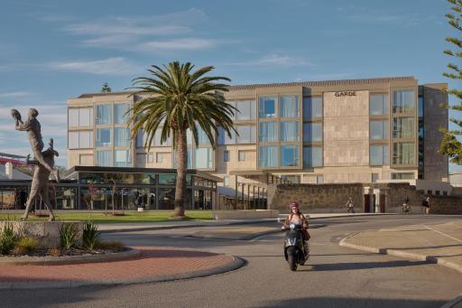Warders Hotel Fremantle Markets - Housity