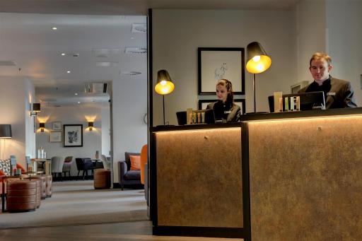 Ten Hill Place - Housity