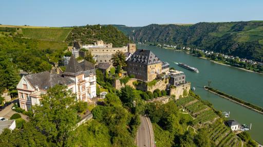 Hotel Schloss Rheinfels - Housity