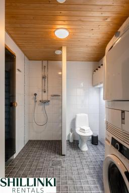 2ndhomes Tampere "Näsijärvi" Luxury Apartment - Sauna, Balcony & Lake View - Housity