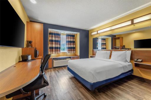 SureStay Plus Hotel by Best Western Keyser - Housity