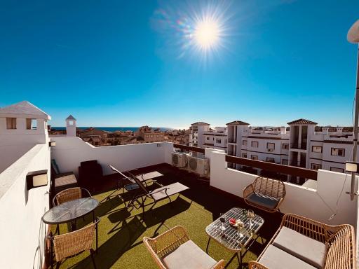 Casa Flania, Seaview, 2-bedroom, 2-bathroom - Housity