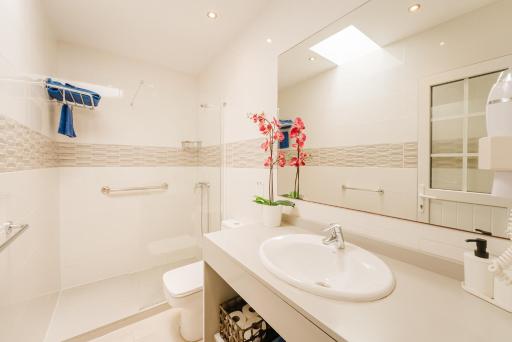 Apartment Old Town Reina Sofia 2 - Housity