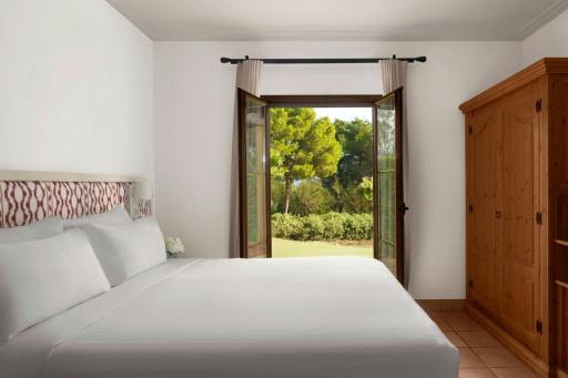 Marriott’s Club Son Antem - Housity