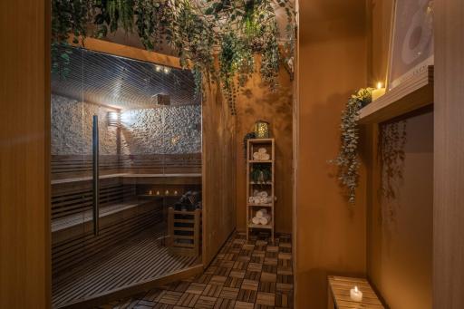 Hotel Slovan - Housity
