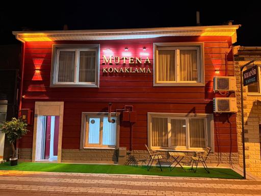 Mütena konaklama - Housity