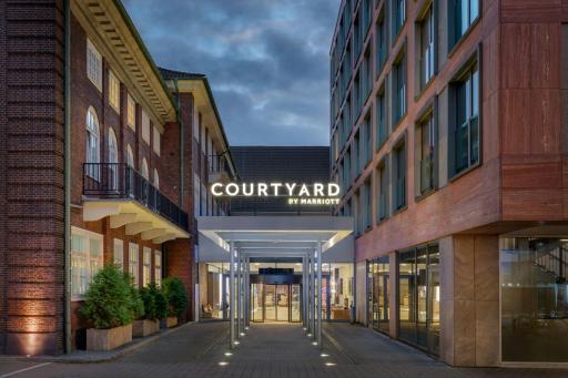 Courtyard by Marriott Bremen - Housity