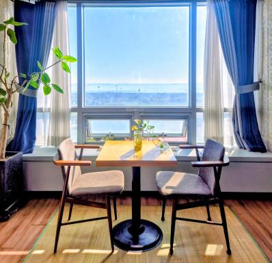 Cozy - Good Vibes Studio - Housity