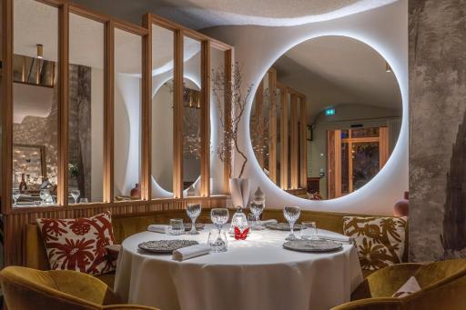 Auberge De Saint-Rémy - Mas De Garance - Table Gastronomique Doublement Étoilé - Housity