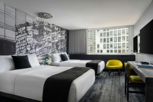 W Chicago - Lakeshore - Housity