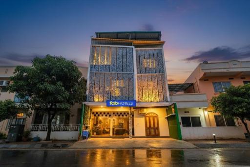 FabHotel Duke Inn - Housity