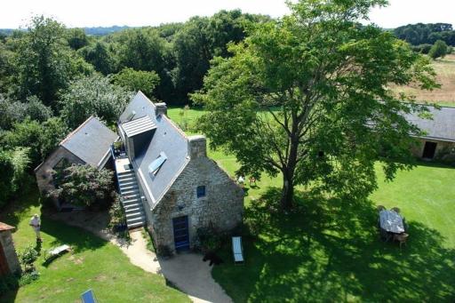 Ar Couette - Housity