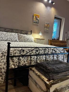 Cà del Prete country room by Cà degli Ovi - Housity